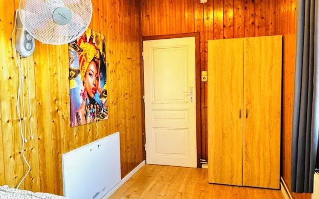 Spacious Budget Home Garden Stay