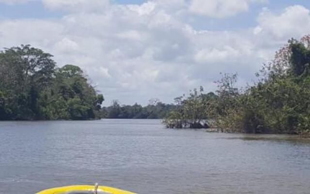 Alojamiento Rio Sabalo Chocano