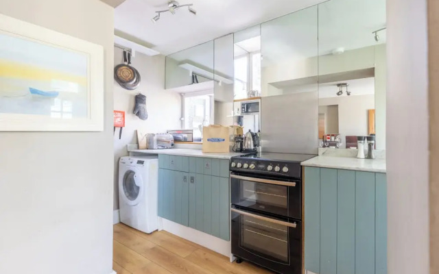 Village House - North East Escapes