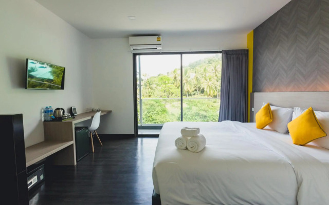Wake Up Aonang Hotel