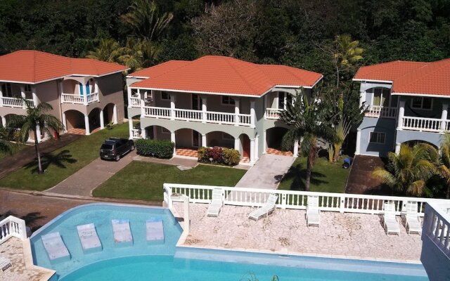 Sunset Villas 7B