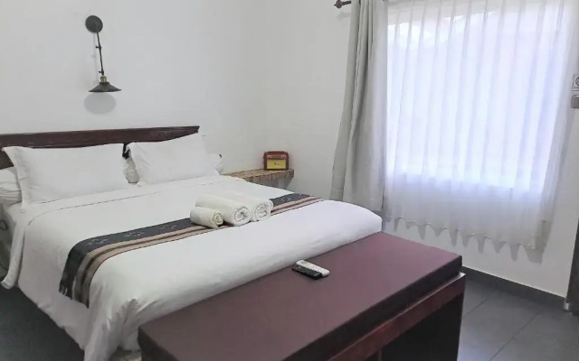 Katara Gili, Boutique Rooms and Bungalows