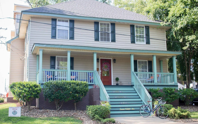 Swamp Rabbit Inn