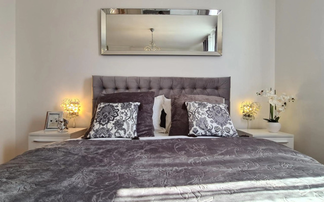 Luxurious Apartment Majda, 2 bathrooms and free parking