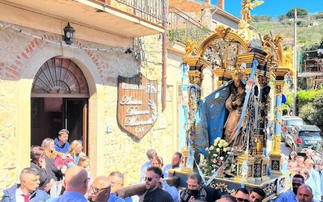 Antica Dimora Marinelli Cav Restaurant