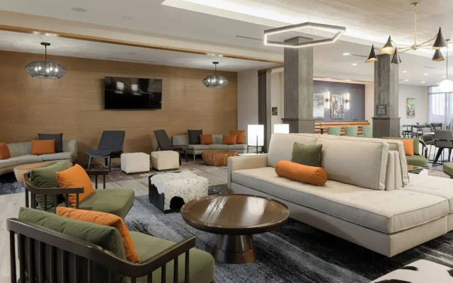 Fairfield Inn & Suites Cincinnati Oakley