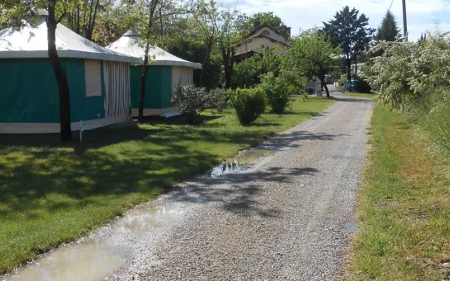 Camping Les Floralies