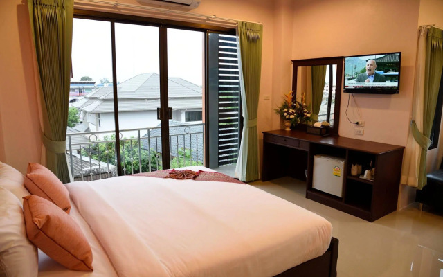 Sripet Hotel