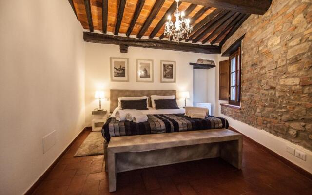 Accogliente Appartamento sulle Colline Toscane
