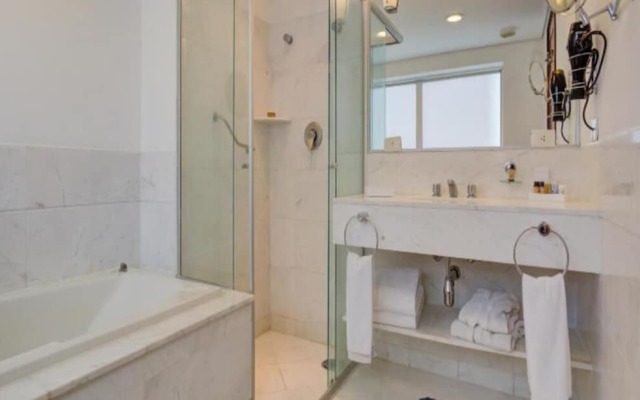 Roomo Etoile GeorgeV Itaim Residencial