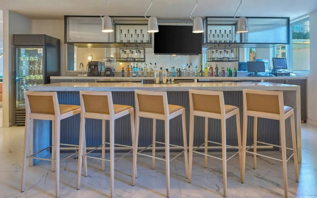 City Express Plus Guadalajara Providencia