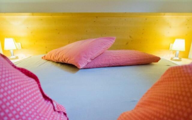 Marchi - 3 Room Apartment. -701 Marchi