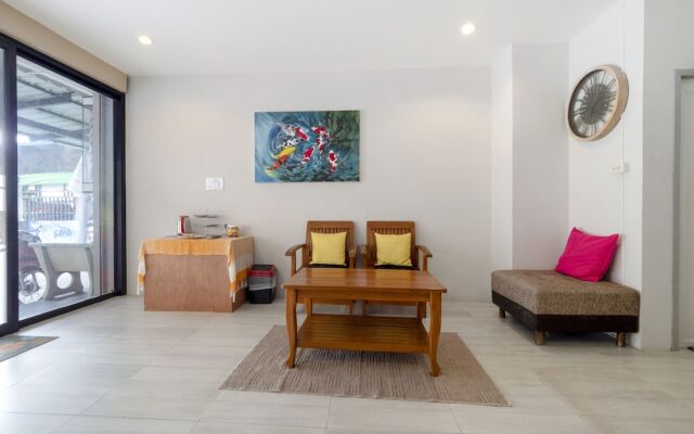 OYO 75323 Tha Burapa Home Bangsean
