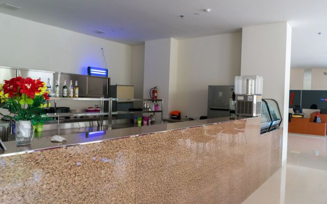 I&M Hotel Billiard