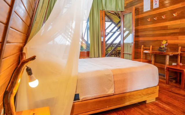Heimatlos Rainforest Lodge