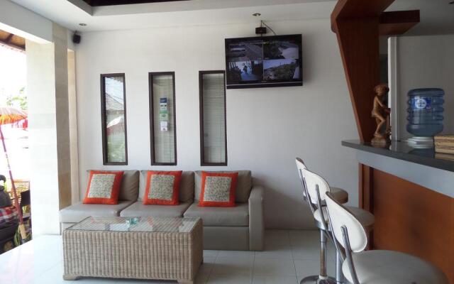 Tanjung Lima Seminyak Villas