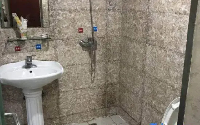 Zhiping Hotel Shanghai