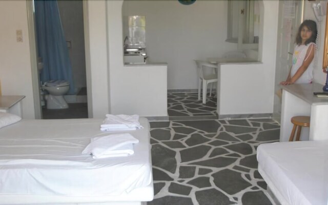 Ampeli Apartments