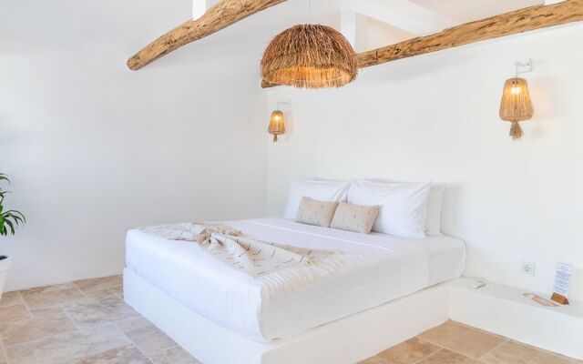 B;yaz Hotel Selimiye