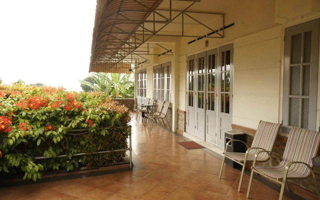 Hotel Indah Palace Tawangmangu