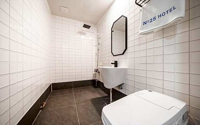 No.25 Hotel