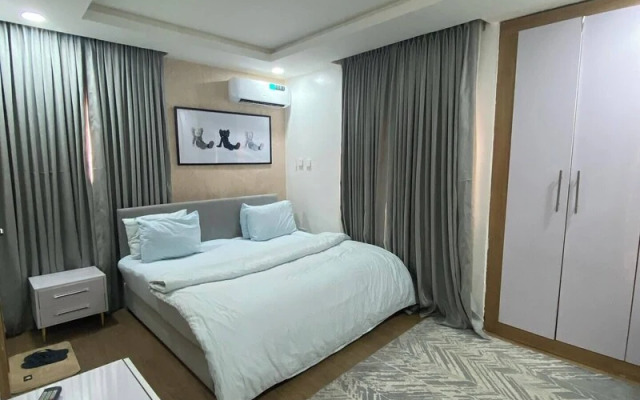 Yellow Door Aparment