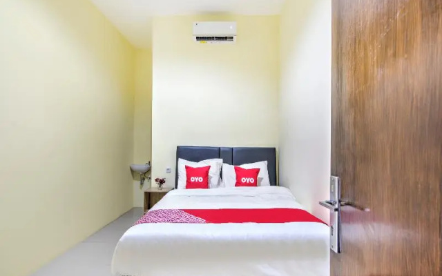 Oyo 2509 Central District Residence