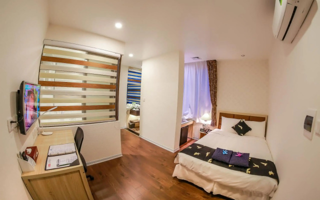 Momizi Business Hotel