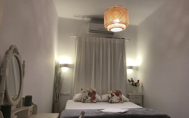 Unique Apartments