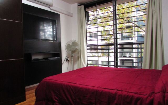 Well-located Studio with a Balcony