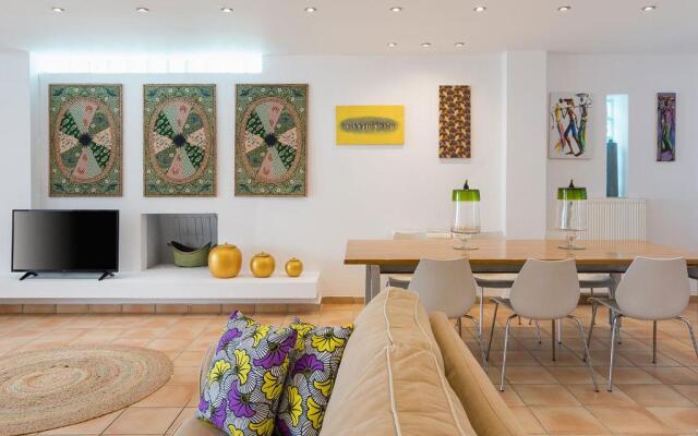 Villa Piedra Del Mar Beachfront by Villa2be