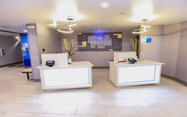 Holiday Inn Express Daytona Beach - Speedway