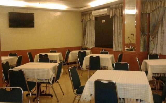 Plaza Hotel Harco Mangga Dua