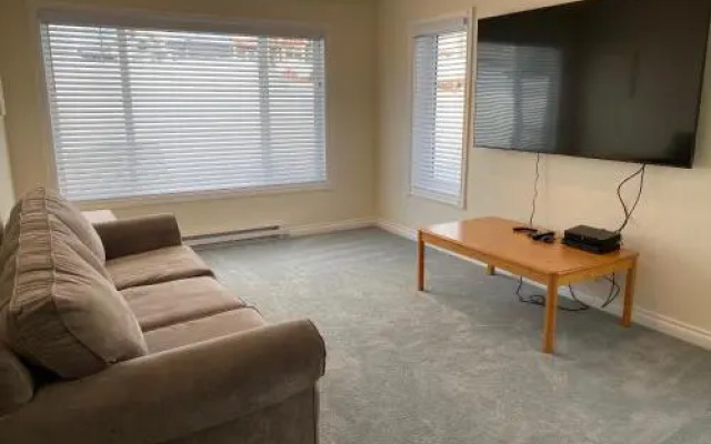 Sunset Peak - 3 Bed / 4 Bath Home