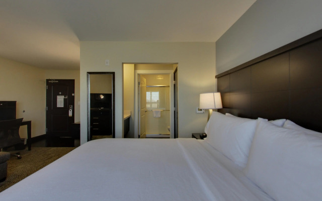 Staybridge Suites Madison - Fitchburg by IHG