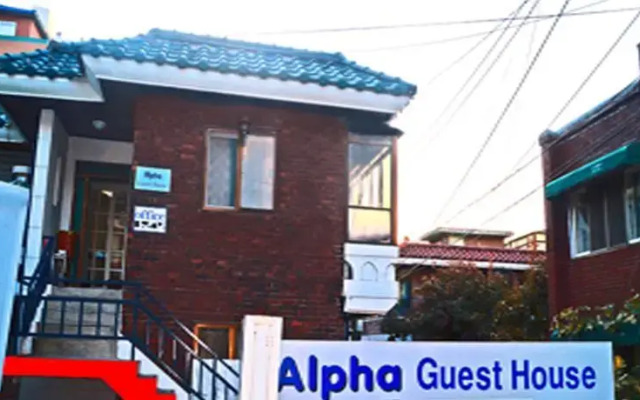 Sinchon Alpha Guest House 3