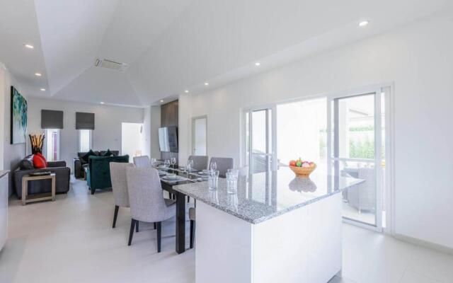 Private 3 Bedroom Pool Villa! (MS22)
