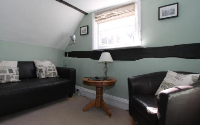 Radcliffe Guest House
