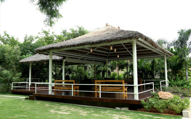 Mrugavani Resort and Spa