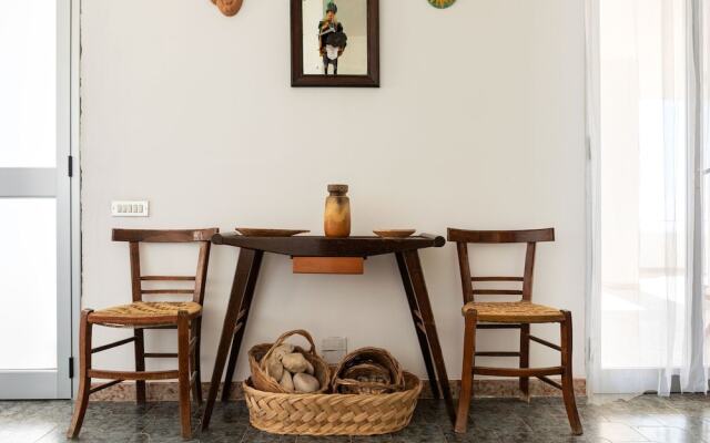 Pleasant Holiday Home in Donnalucata near Spiaggia Micenci