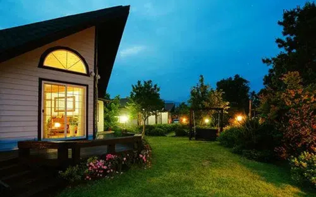 Jeju Grim Gateun jip Pension
