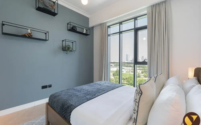 Vogue | Vida Hills | Golf Club view | near Marina