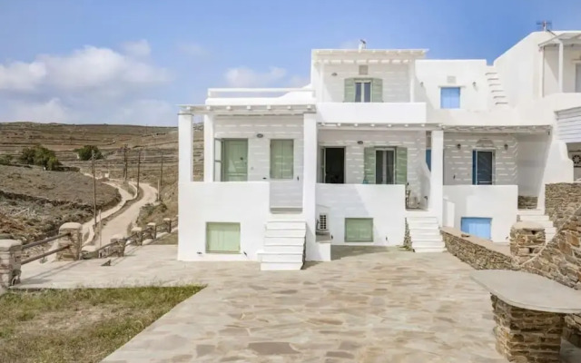 Ballos for 6 in Exomvourgo