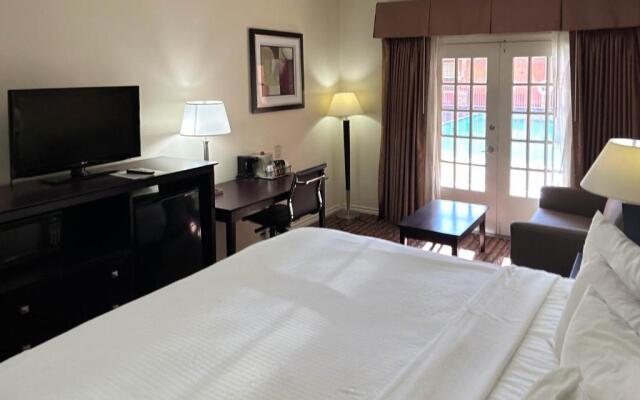 Studio 6 Suites - Dallas, TX - Downtown