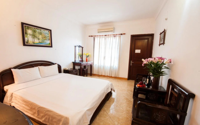 Hanoi Lucky II Hotel