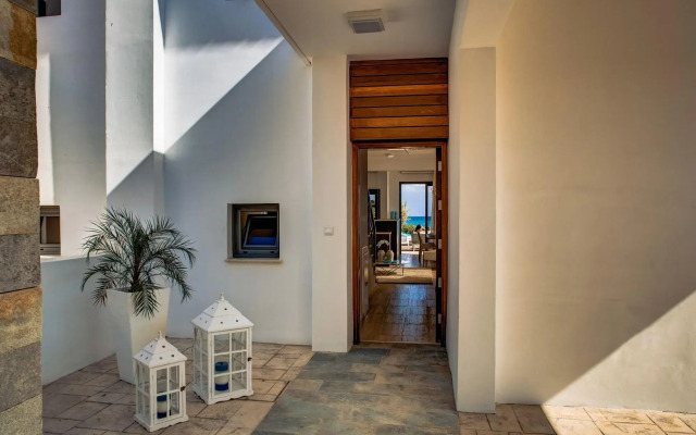 Atlantis Gardens Apartments & Villas