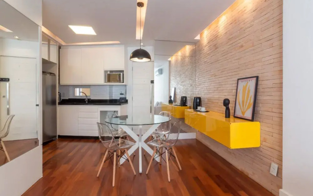 Modern Design Between Ipanema and Copacabana Bc405