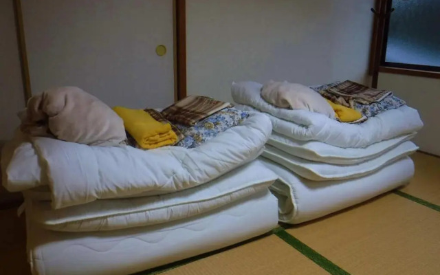 Wholeearth Ryokan Hiroshima