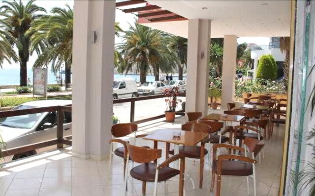 Kaonia Hotel