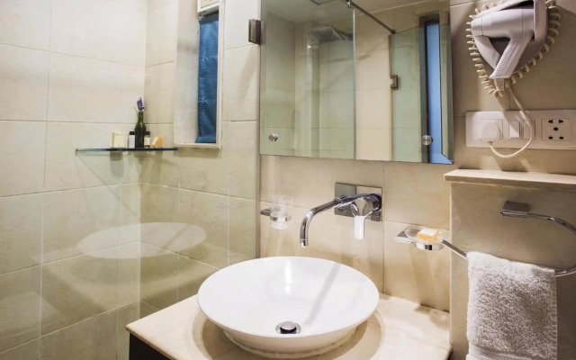 Rockland Hotel - C R Park